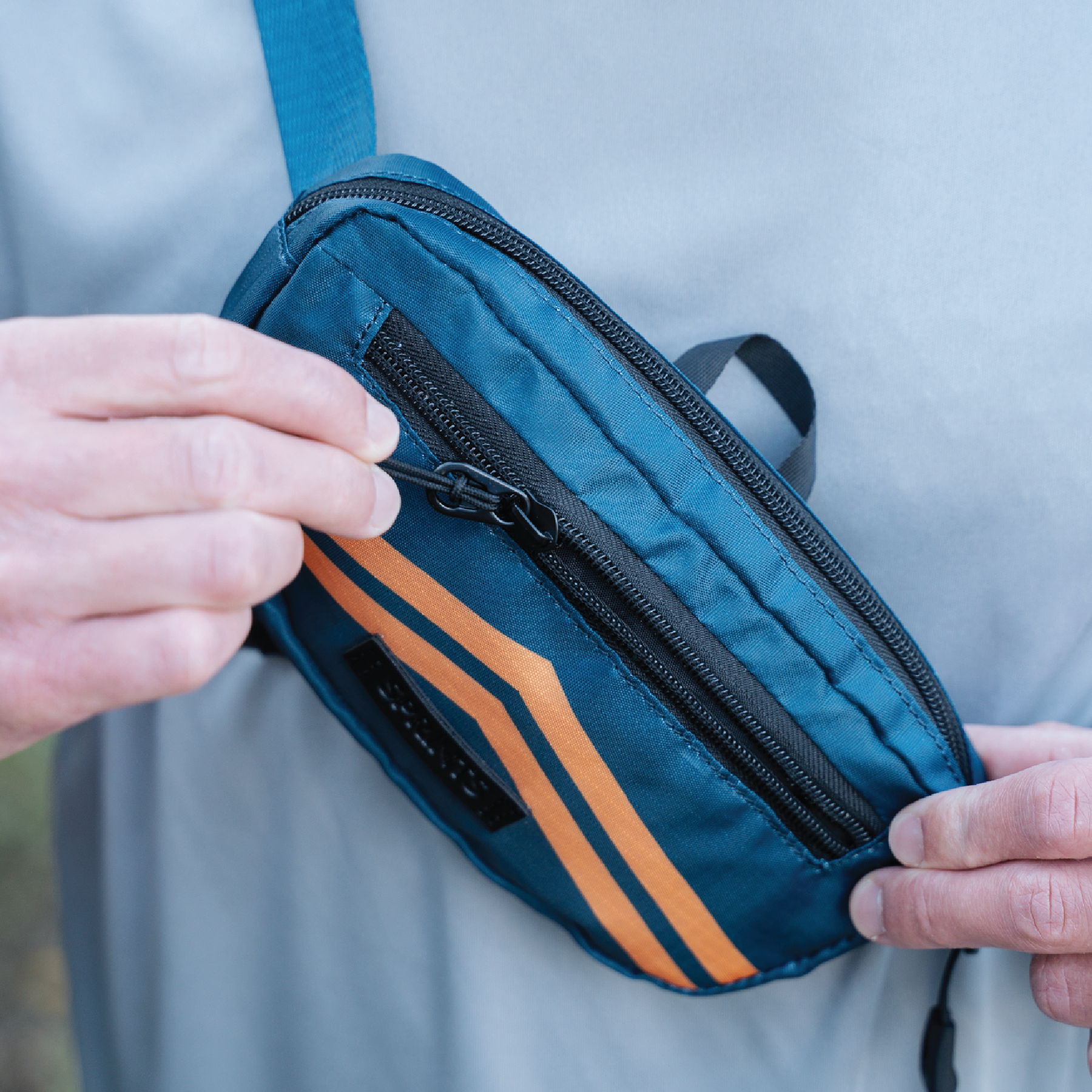 unzipping bag